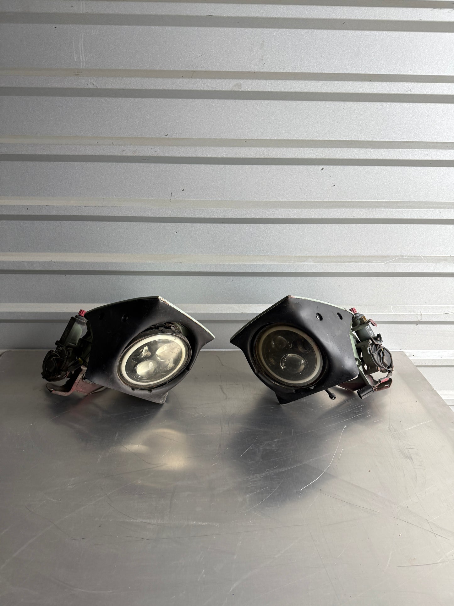 OEM Pop-Up Headlight Assembly Pair w/ Halo Projectors – 1990–1997 Mazda Miata NA