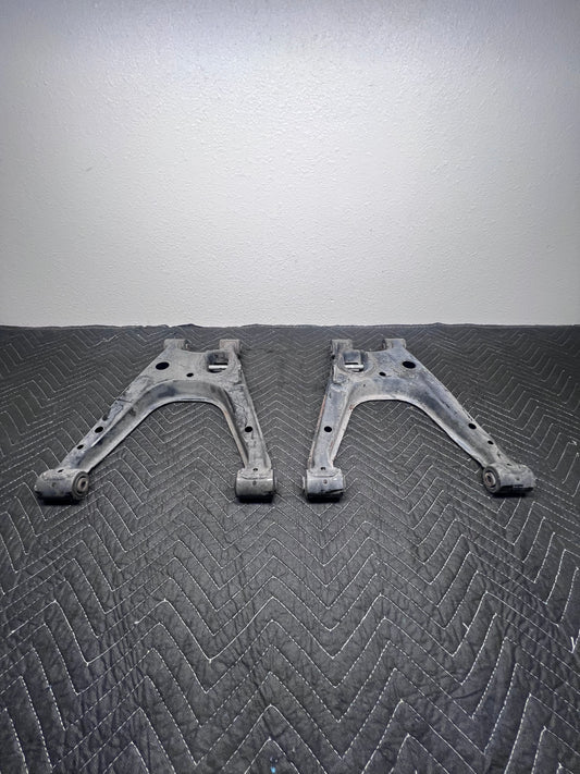 1999–2005 Mazda Miata Rear Lower Control Arms – OEM NB Pair (8A28N & 8A07N)