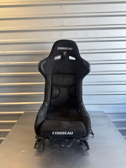 Aftermarket Corbeau Bucket Seat Pair – Universal Fit – Includes Sliders