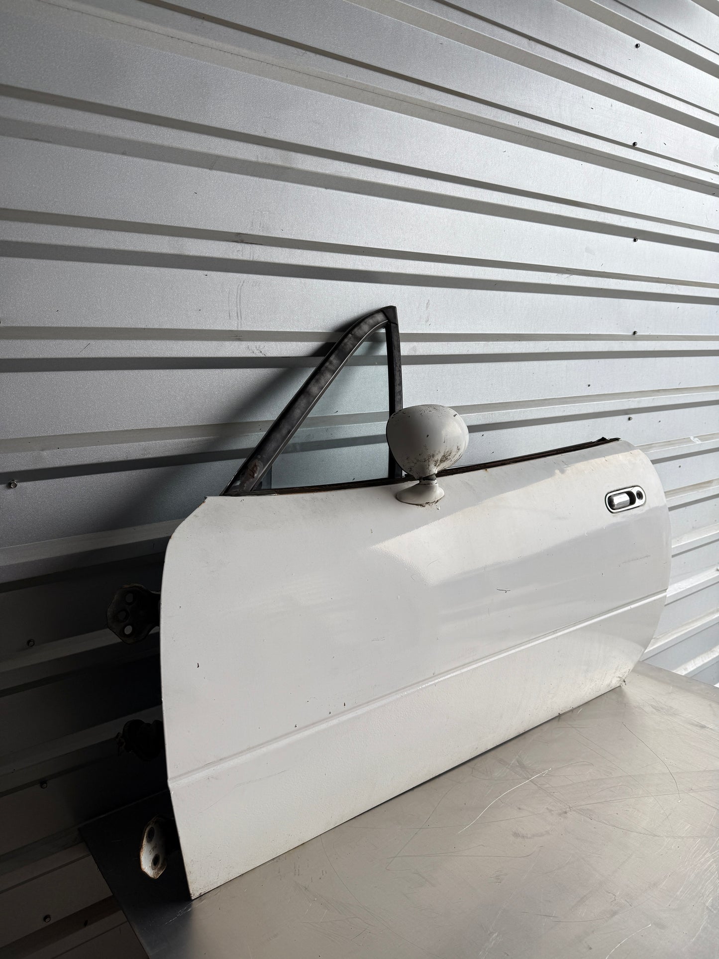 OEM White Driver Side Door Assembly – 1990–1997 Mazda Miata NA