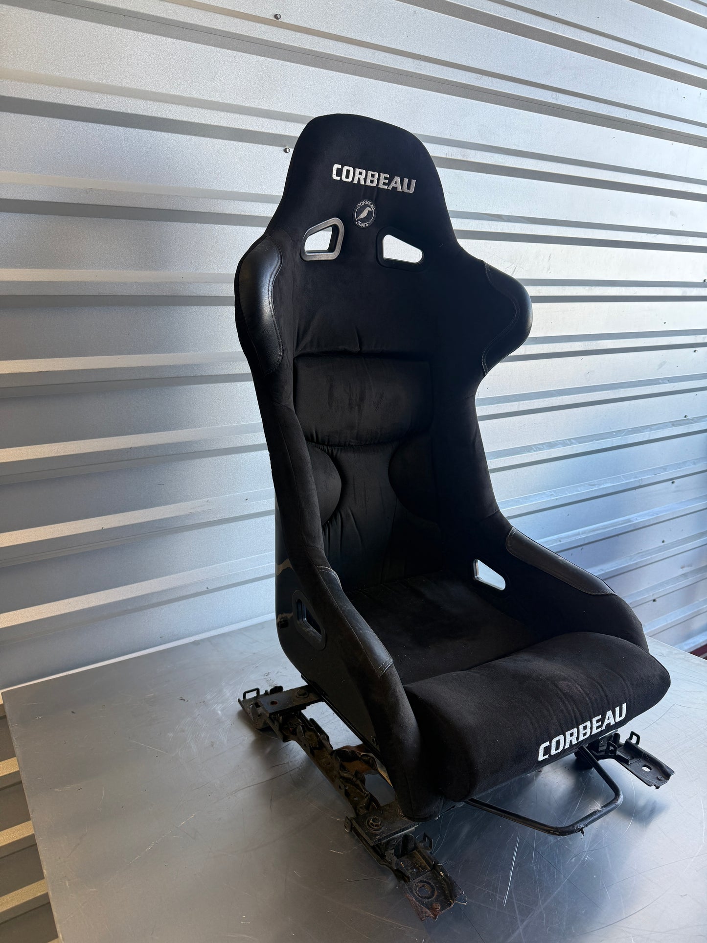 Aftermarket Corbeau Bucket Seat Pair – Universal Fit – Includes Sliders