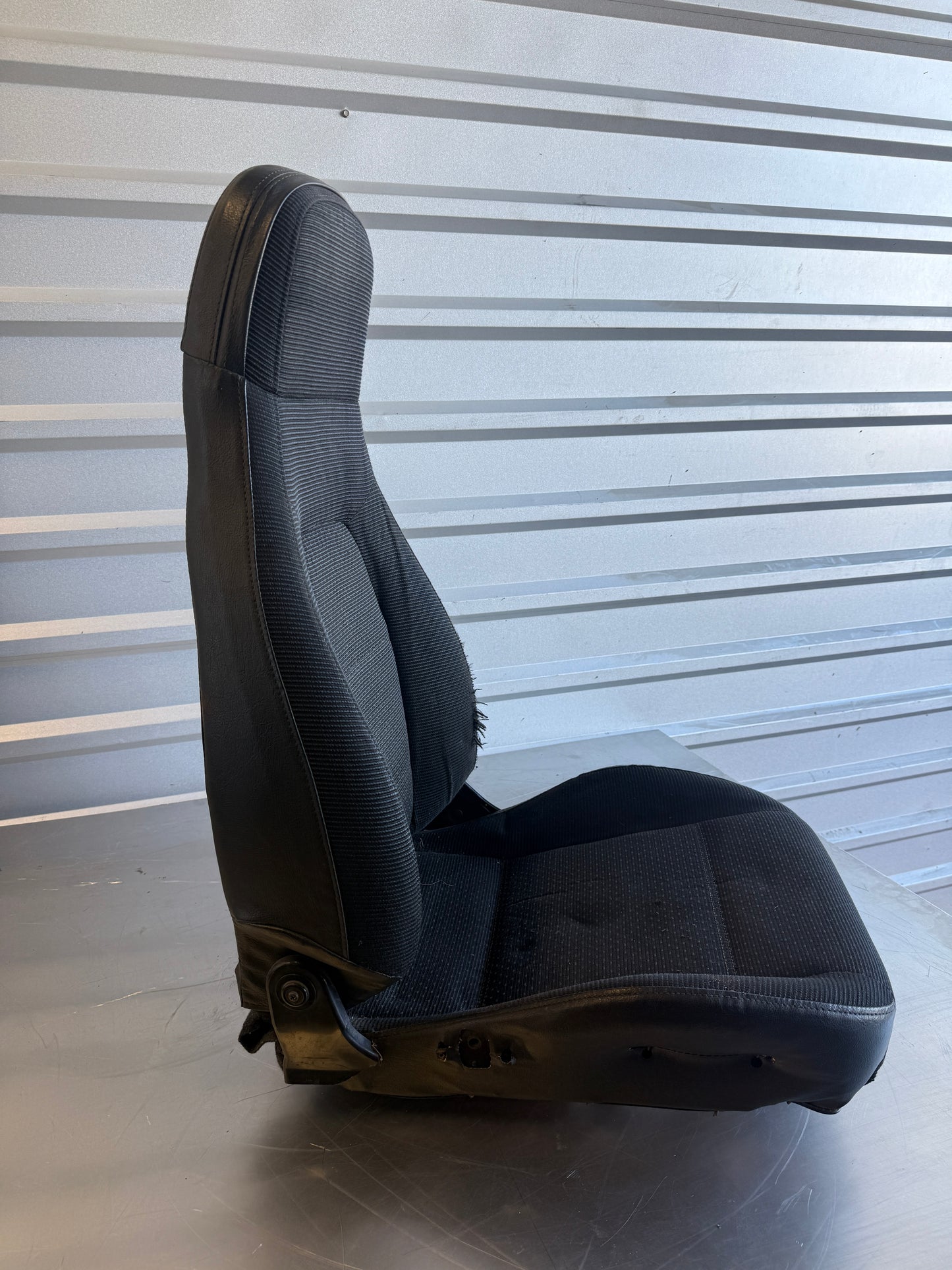 OEM Seat Pair – 1990–1997 Mazda Miata NA