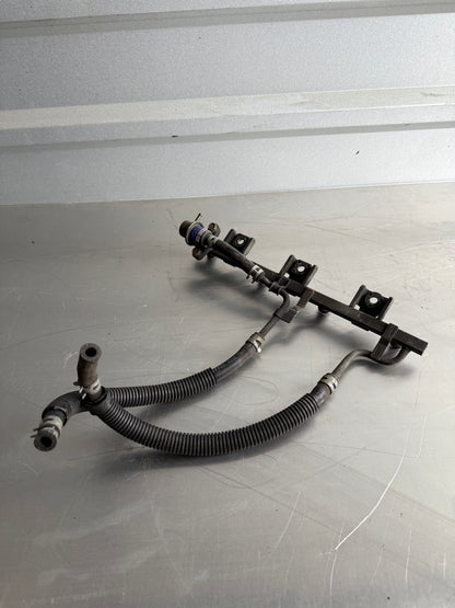 OEM Fuel Rail w/ Fuel Pressure Regulator – 1990–1993 Mazda Miata NA6