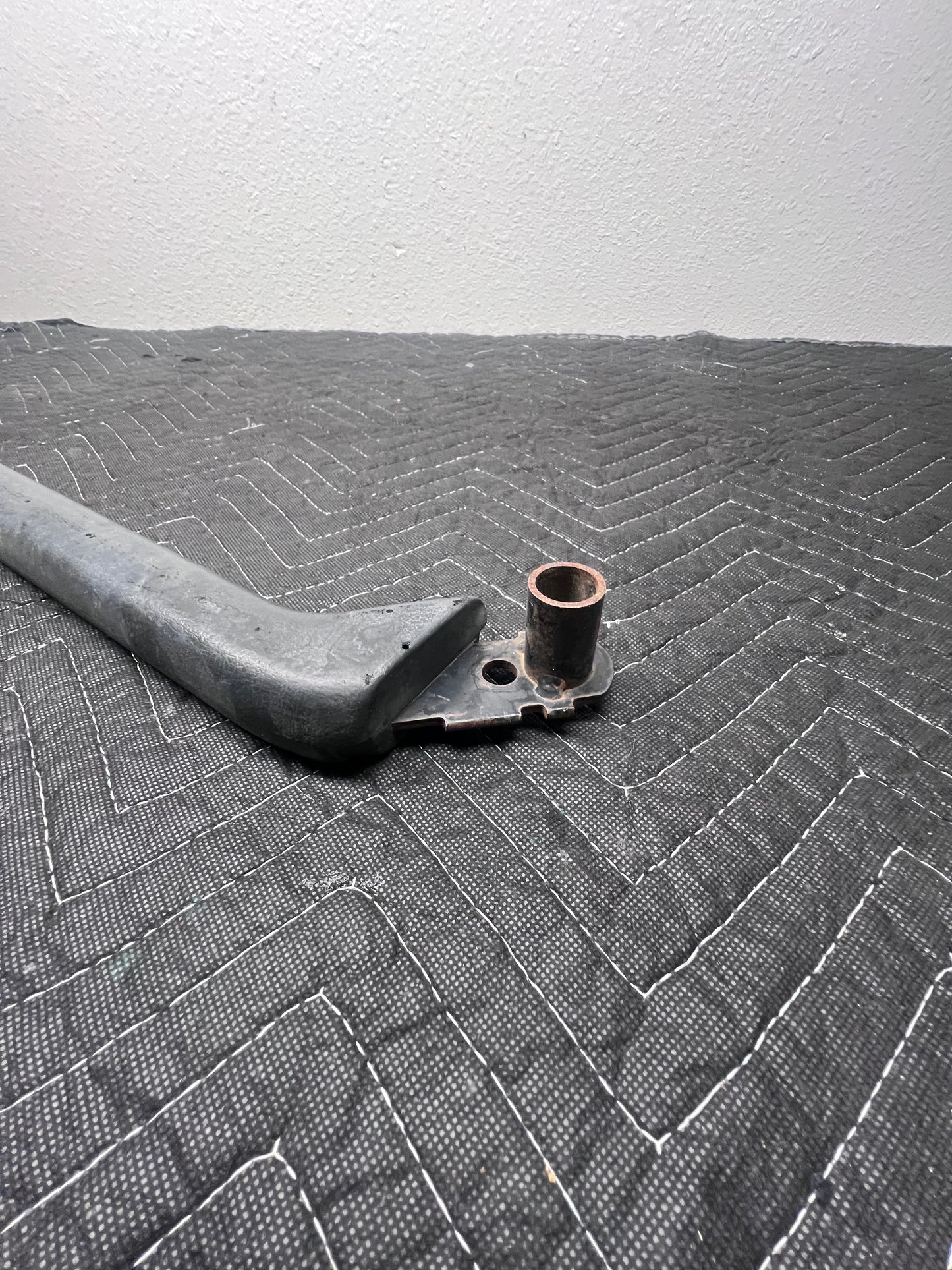 1994–2005 Mazda Miata OEM Seat Belt Tower Brace – NA8/NB Rear Chassis Support Bar