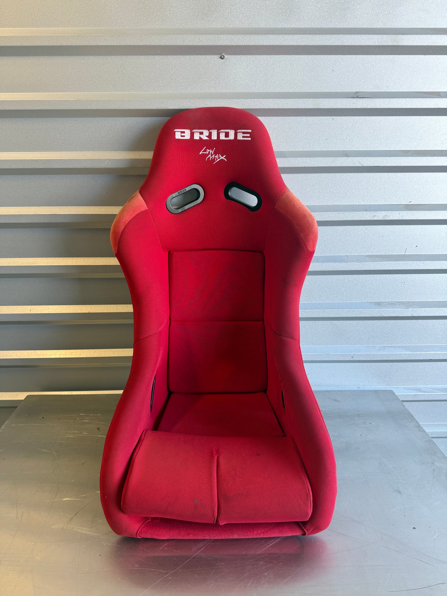 Aftermarket Bride-Style Bucket Seat (Red) – Universal Fit